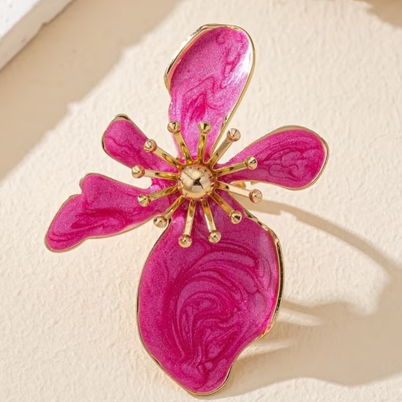 Jewelry - New Adjustable Pink Spring Flower Ring